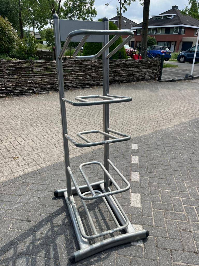 Rek voor power bags of Bosu ballen, Ophalen, Gebruikt, Materialen, Overige typen