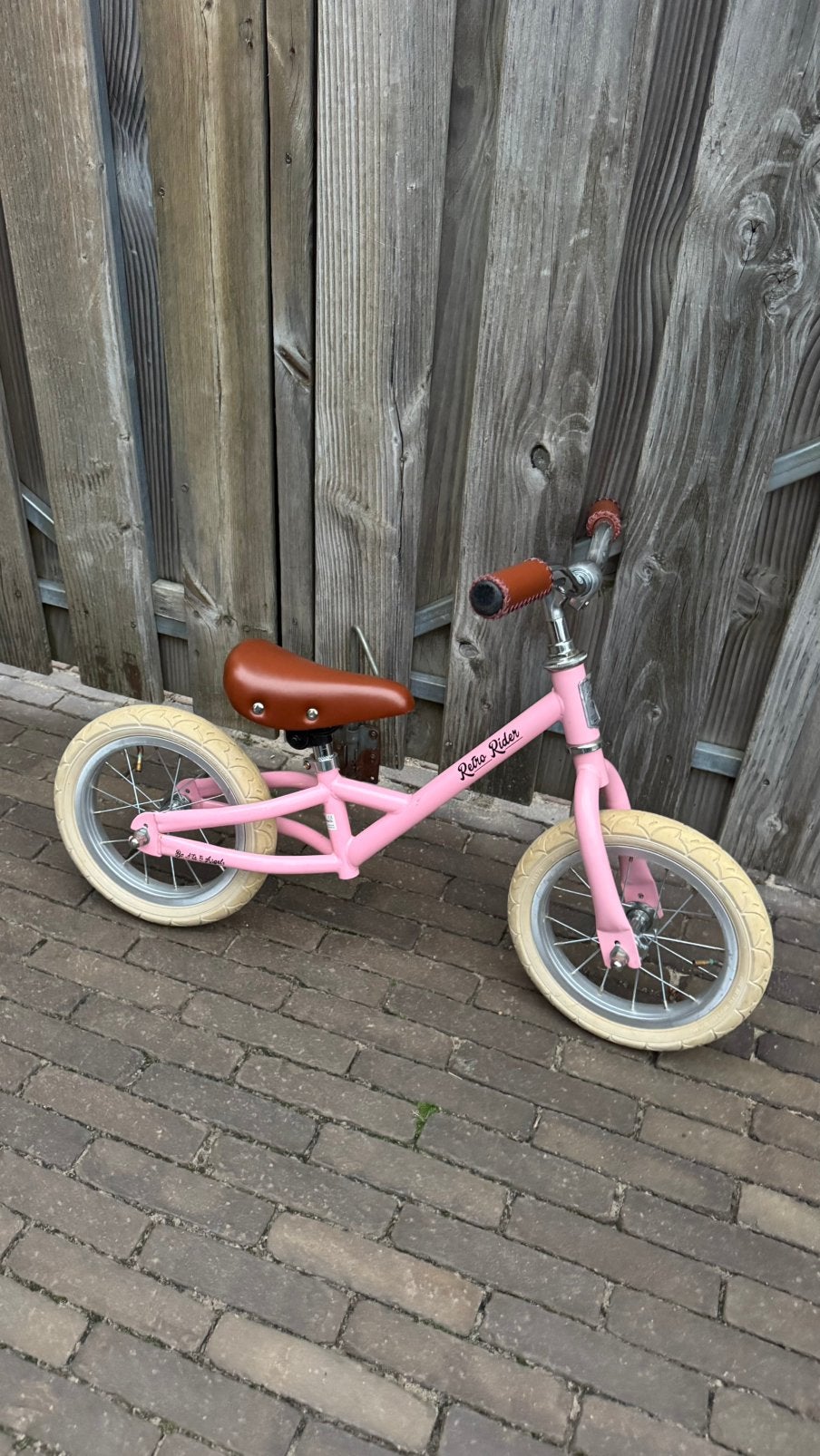 Loop fietsje / roze / zo goed als nieuw / Retro rider, Fietsen en Brommers, Ophalen, Zo goed als nieuw, Minder dan 16 inch