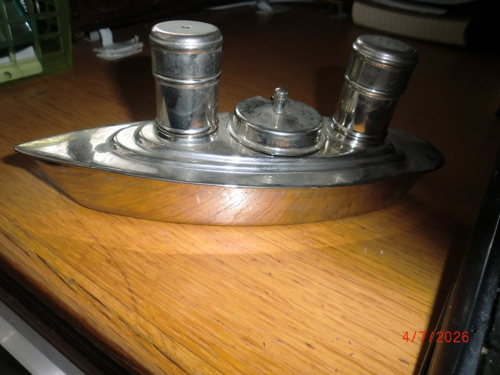 chrome metalen art deco cheepje als peper en zoutstel, Ophalen of Verzenden, Gebruikt, Motorboot, Gebruiksvoorwerp