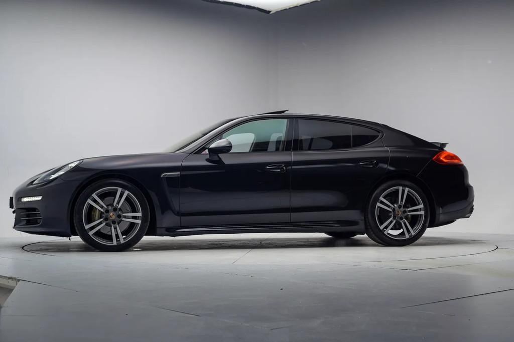 Porsche Panamera 3.0 4S 420pk [ Sport Chrono Navi Camera Pan, Automaat, Gebruikt, Verwarming stoelen achter, 4 stoelen