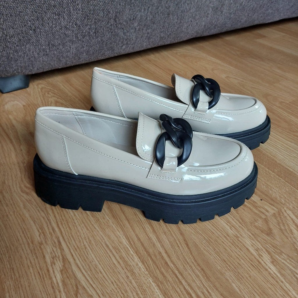Beige Oxmox Platform Loafer,Maat 39,nieuwe, Ophalen of Verzenden, Nieuw, Beige, Sneakers of Gympen