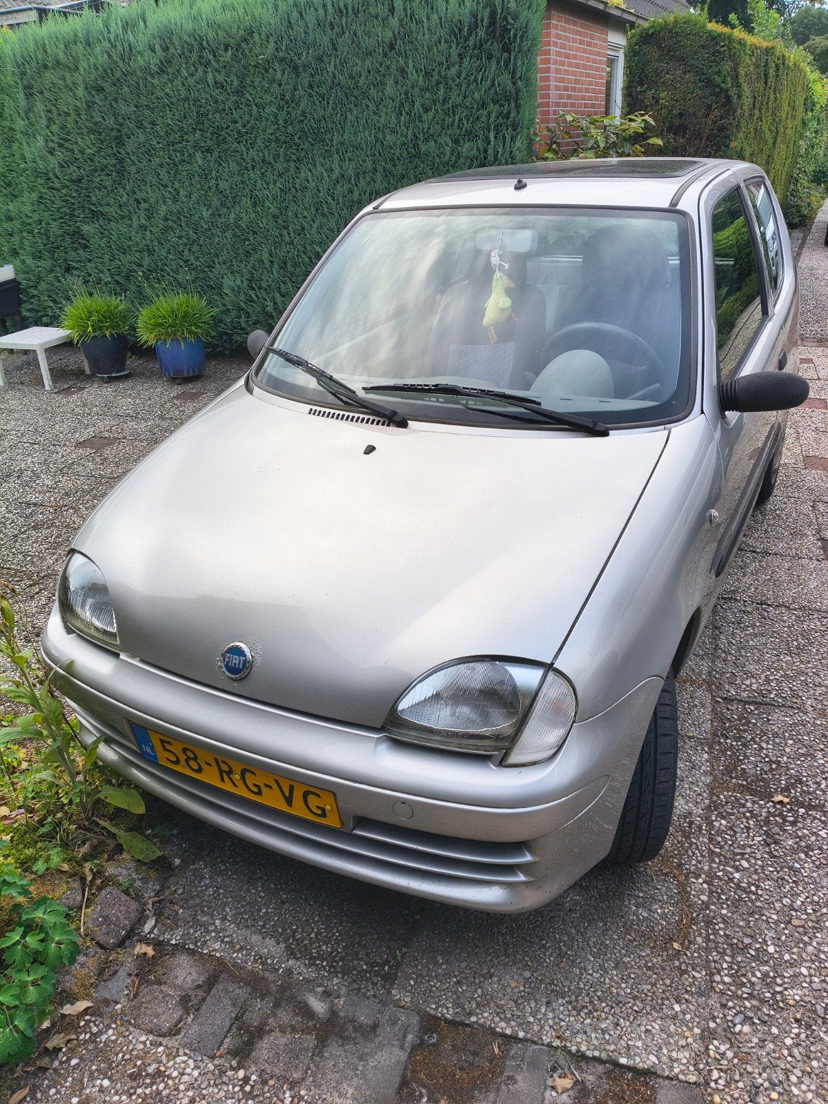 Fiat Seicento 1.1 2005 Grijs, Auto's, Voorwielaandrijving, Stof, 4 stoelen, Origineel Nederlands