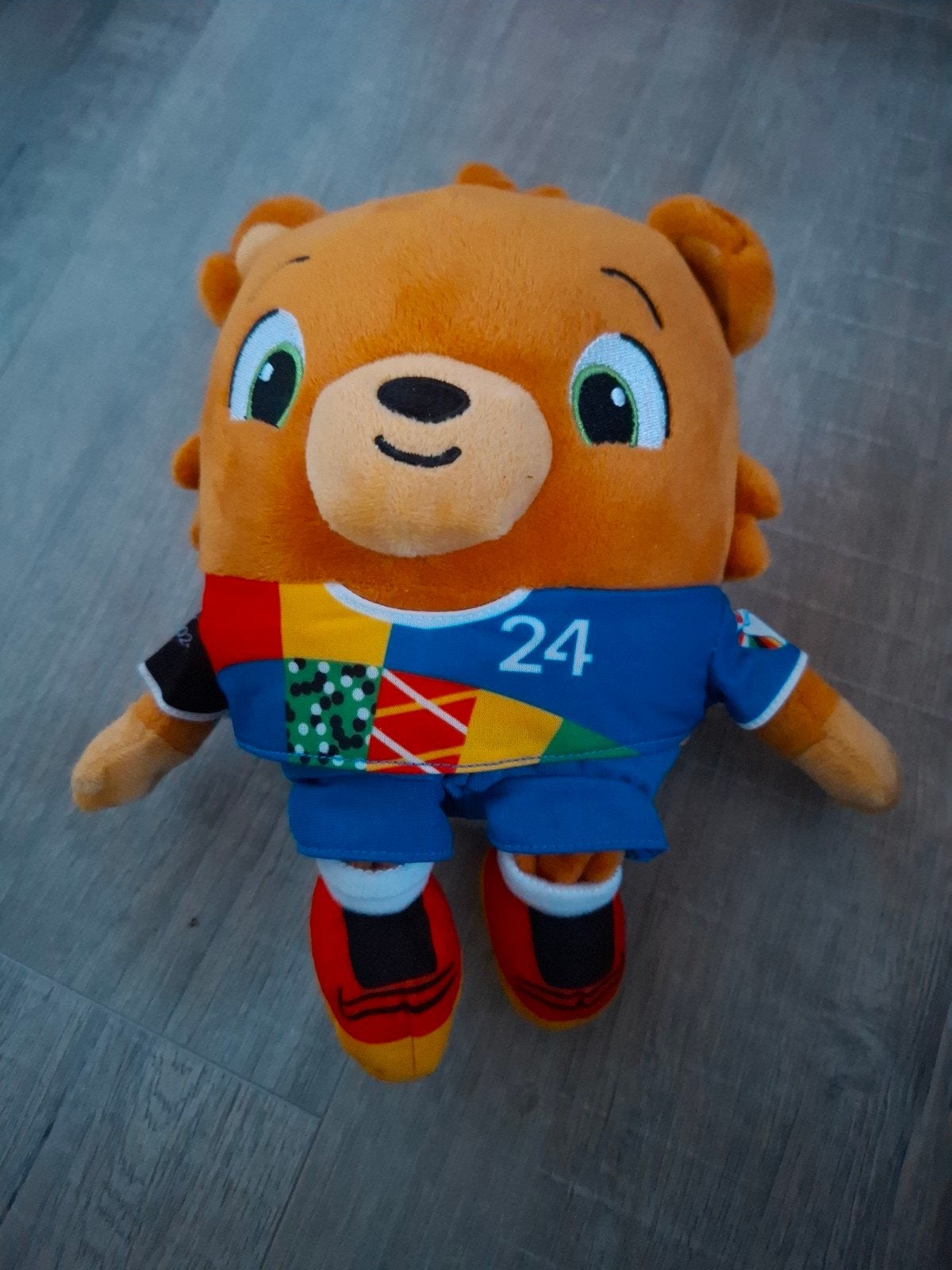 UEFA Euro 2024 football mascot Albart Teddy Plus, Verzamelen, Sportartikelen en Voetbal, Ophalen of Verzenden, Zo goed als nieuw