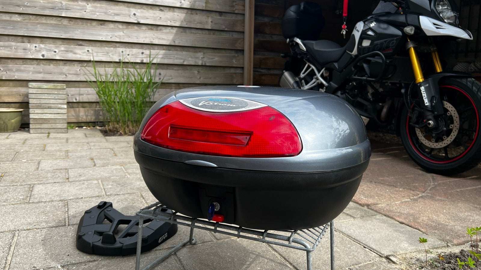 Kappa topkoffer suzuki met rugzitje, Ophalen, Zo goed als nieuw