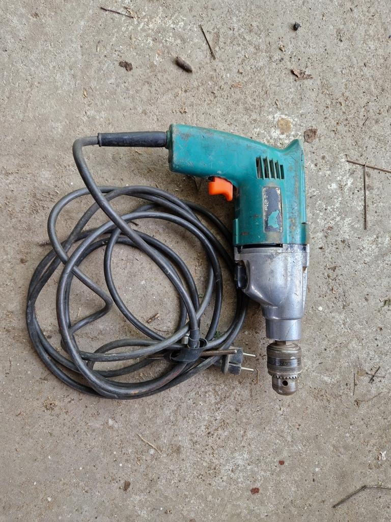 Boormachine - Gebruikt maar functioneel, Doe-het-zelf en Verbouw, Gereedschap | Boormachines, Ophalen of Verzenden, Gebruikt, Boormachine