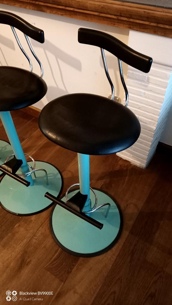 80's designer barkrukken ''marlon'' van Bonaldo., Draaibaar, 60 tot 90 cm, Ophalen of Verzenden, Zo goed als nieuw