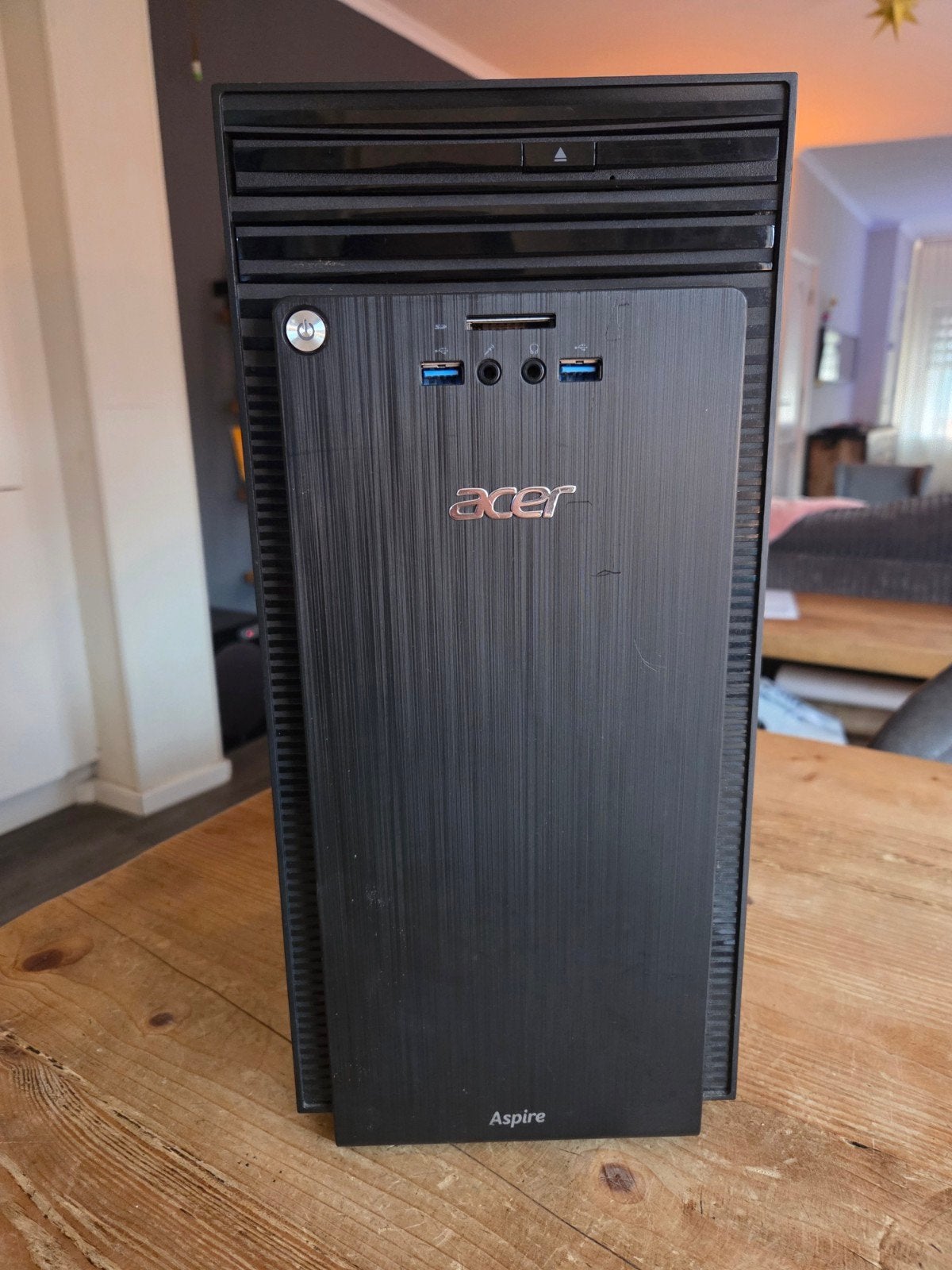 Acer i7/8gb/120gb ss/wifi/bluetooth/Win11 pro + office 365, Gebruikt, USA, 8 GB, Ophalen of Verzenden
