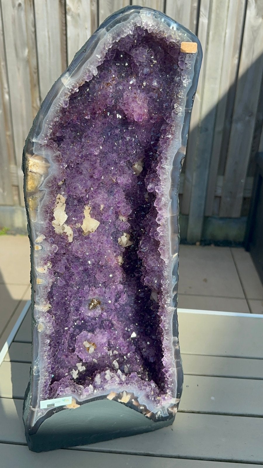 Prachtige Amethist Geode 15 kilo Brazilië, Verzamelen, Mineralen en Fossielen, Ophalen of Verzenden, Mineraal