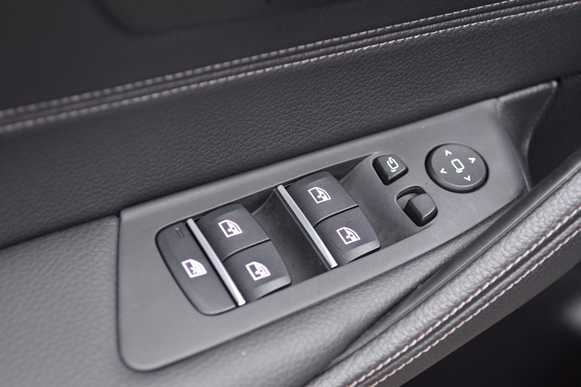 Foto 27 van BMW 5 Serie Touring 520i High Executive Edition * Comfortsto