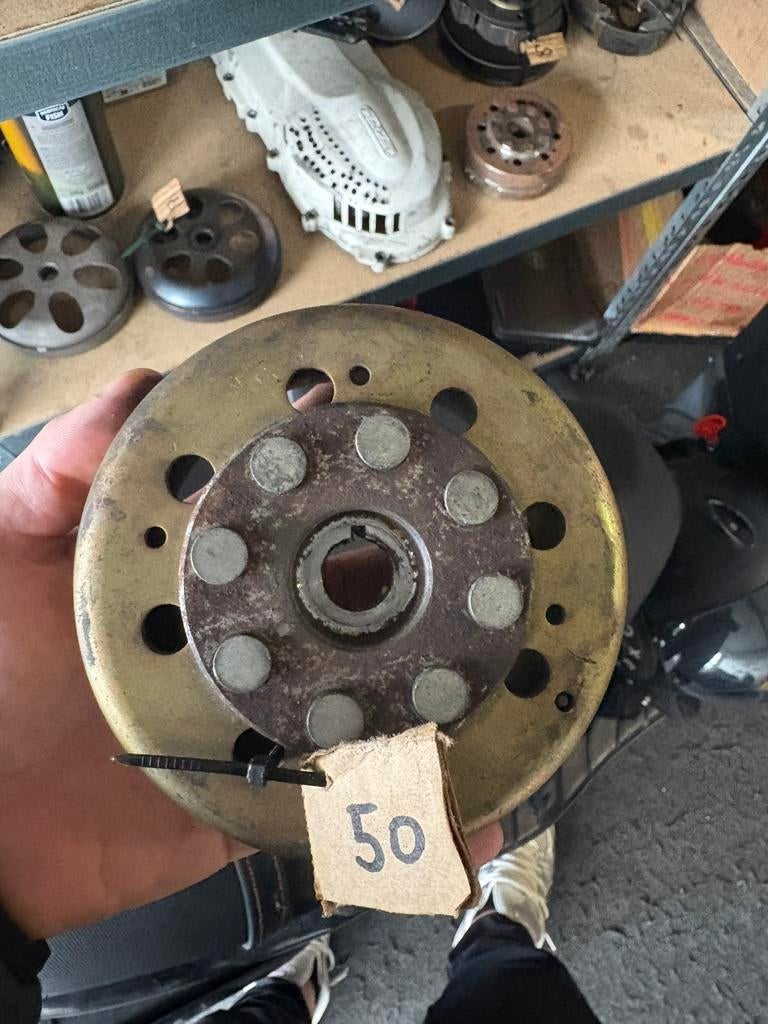 originele vliegwiel 180cc, Ophalen of Verzenden