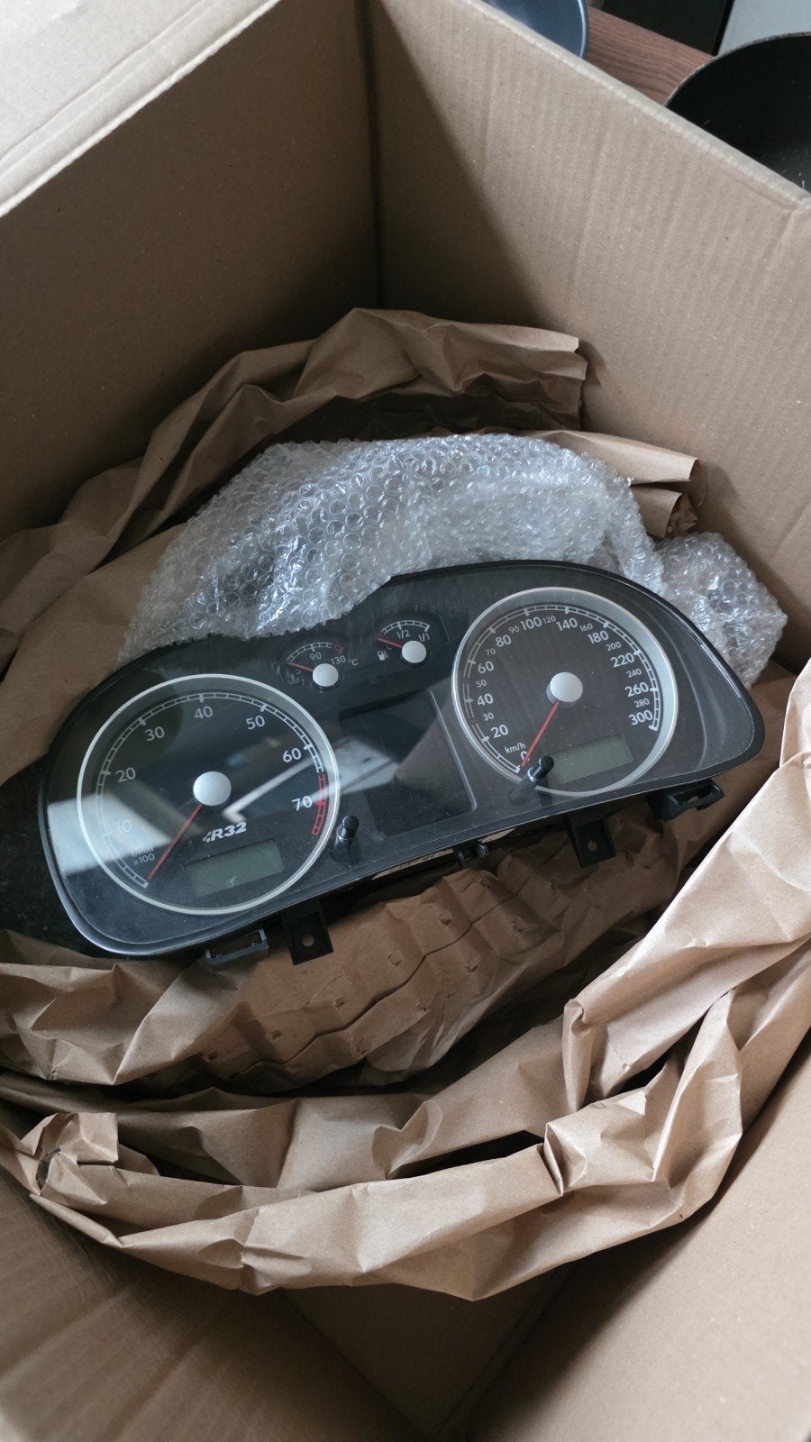 Golf 4 R32 full fis Tellerklok / Instrumentenpaneel, Ophalen of Verzenden, Nieuw