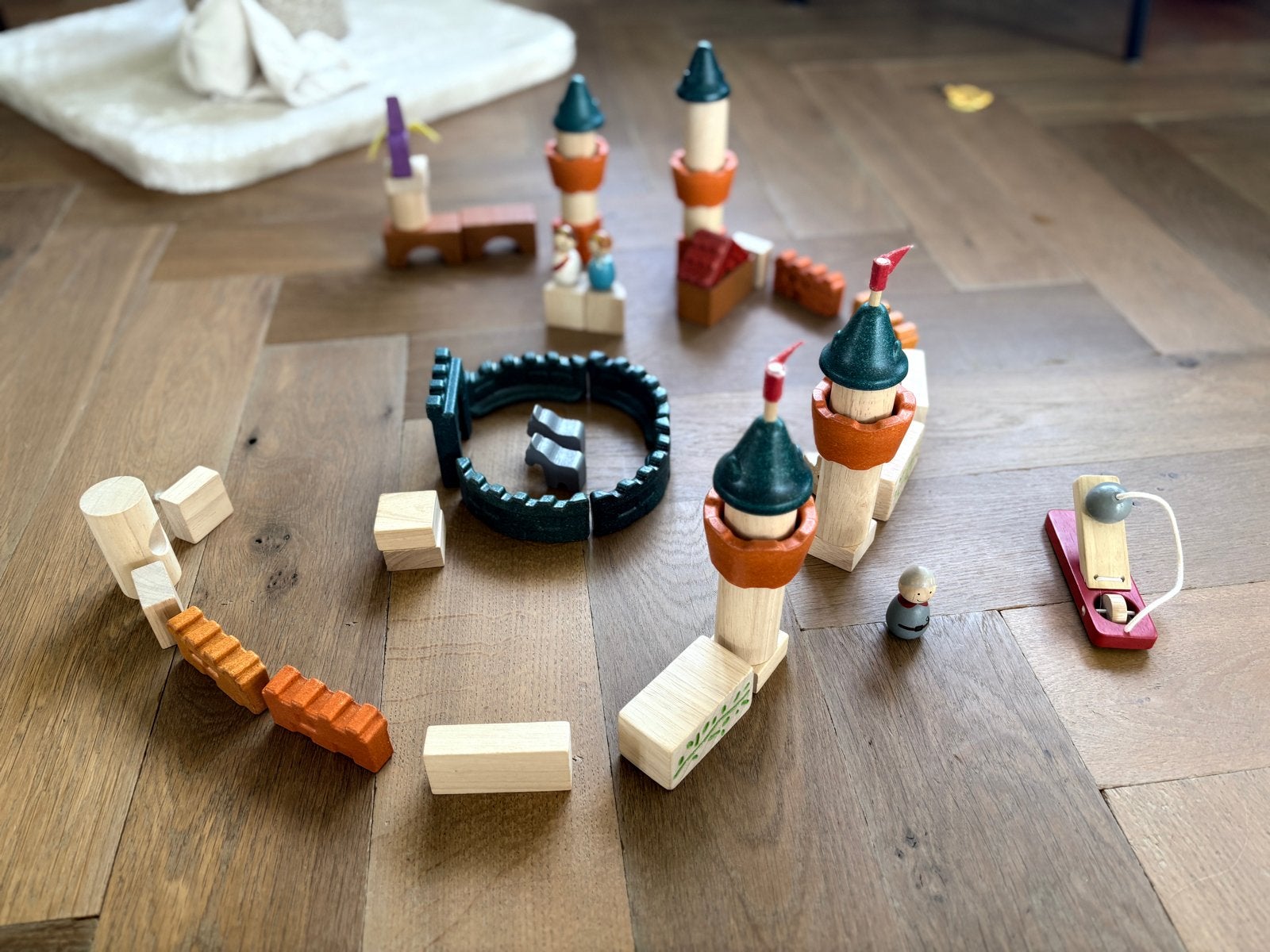 Playtoy Houten Kasteel met Draak, Koning, Koningin en Dieren, Ophalen, Gebruikt, Overige typen