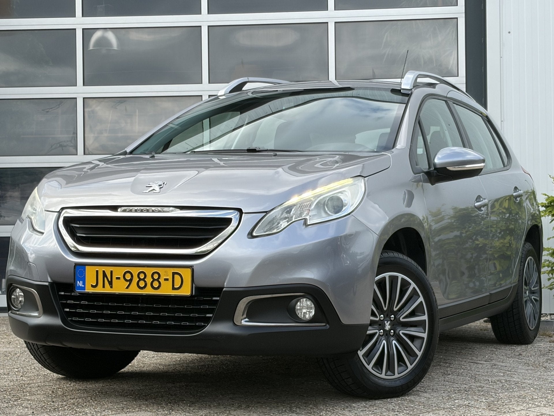 Peugeot 2008 1.2 PureTech Active 82pk | Nieuwe apk! | Airco, Voorwielaandrijving, Stof, 1199 cc, 82 pk