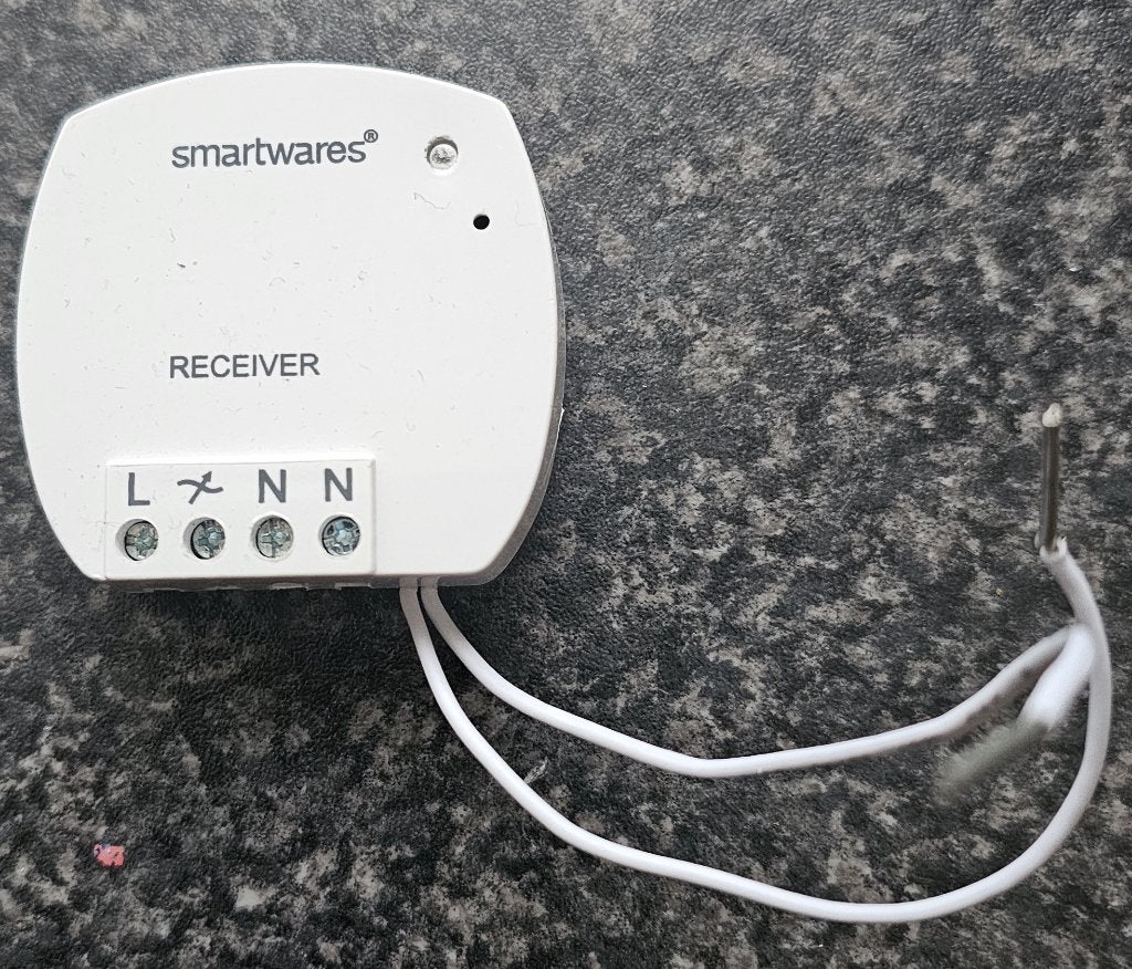 Smartwares SH4-90262 Slimme Inbouwschakelaar tot 400 W, Ophalen of Verzenden, Zo goed als nieuw