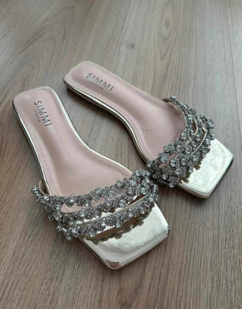 Simmi London Sandalen, Overige kleuren, Zo goed als nieuw, Sandalen of Muiltjes, Ophalen of Verzenden