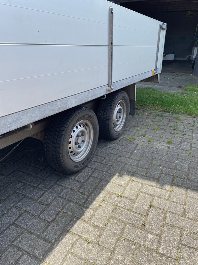 Dubbelassige Atec aanhangwagen met eigen kenteken, Auto diversen, Aanhangers en Bagagewagens, Ophalen of Verzenden, Gebruikt