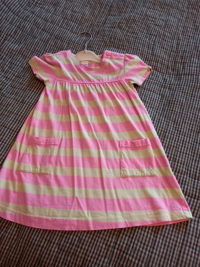 9 st jurken vest mt86 92 98, Ophalen of Verzenden, Zo goed als nieuw, Meisje, Jurk of Rok