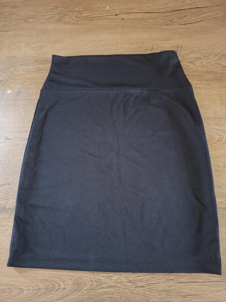 Nette zwarte rok maat M !!, Ophalen of Verzenden, Nieuw, Zwart, Boven de knie