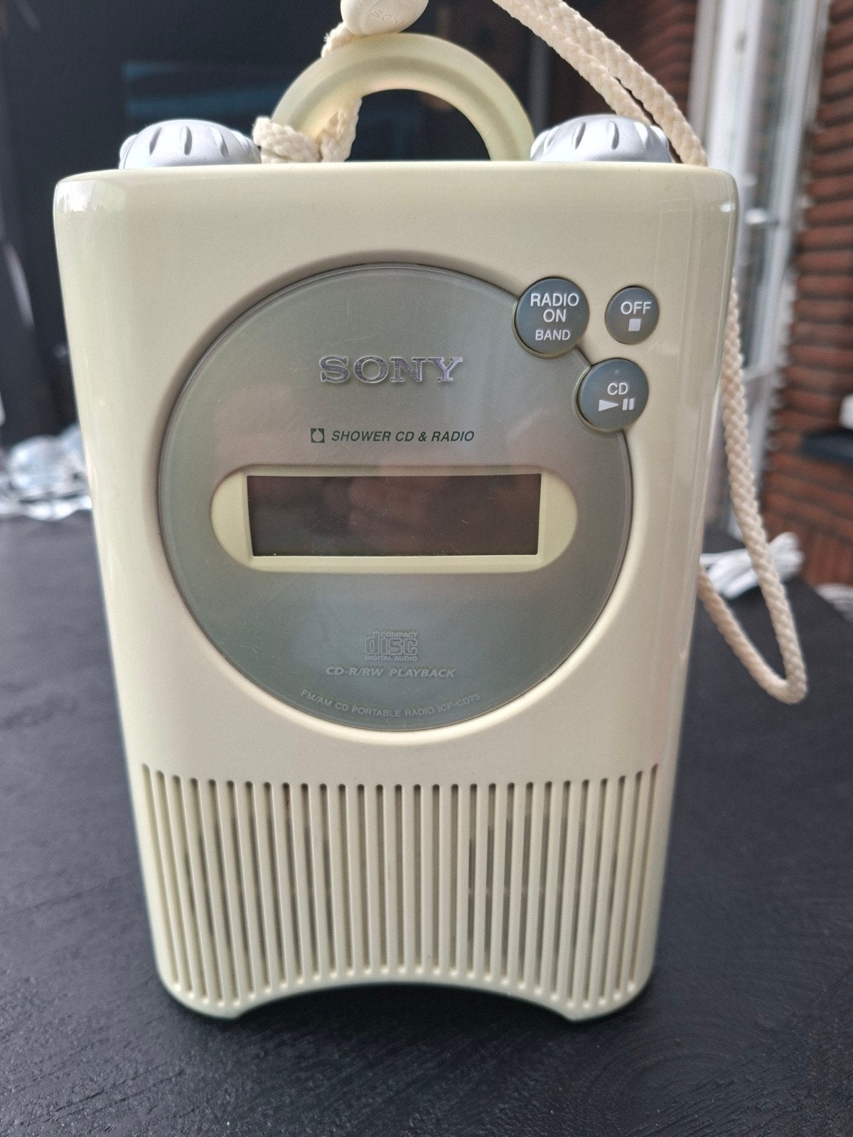 Sony douche CD-speler en radio - Waterbestendig, Ophalen of Verzenden, Gebruikt, Radio, Met cd-speler