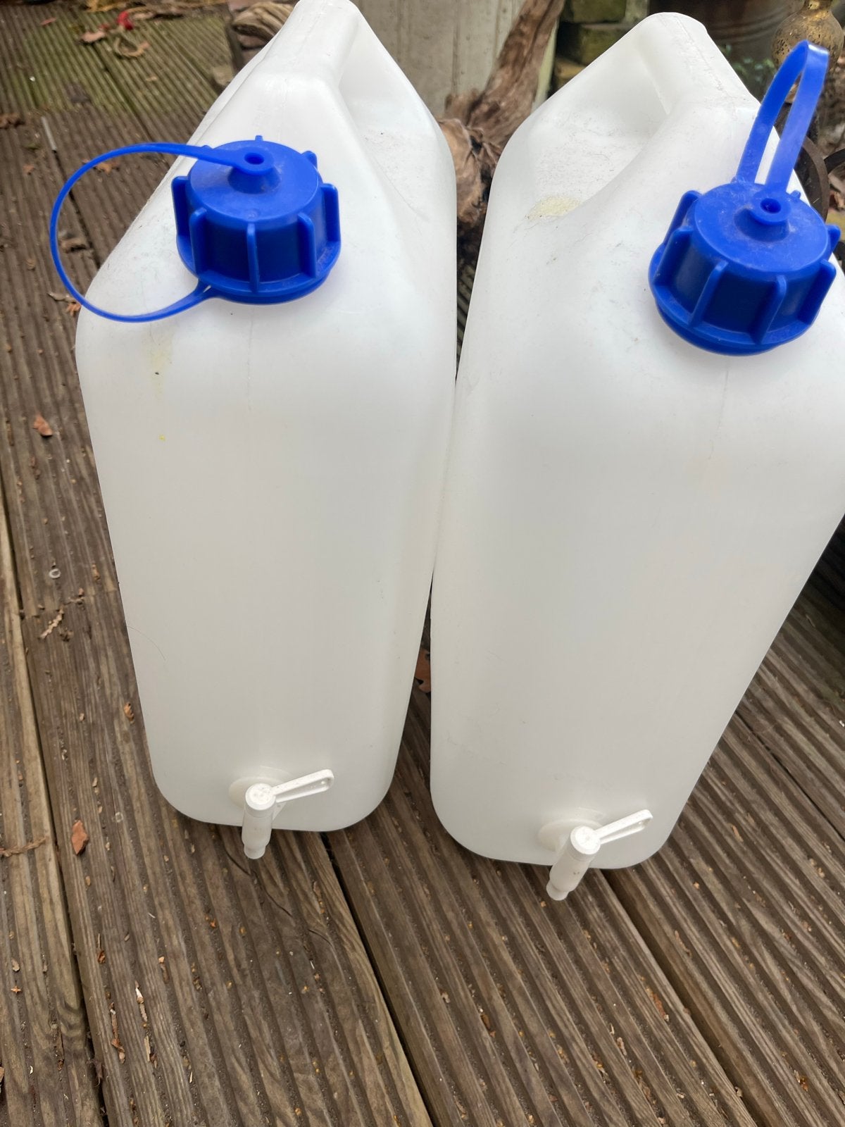 2x 10L Waterkan met kraan - Carpoint, Ophalen of Verzenden, Gebruikt