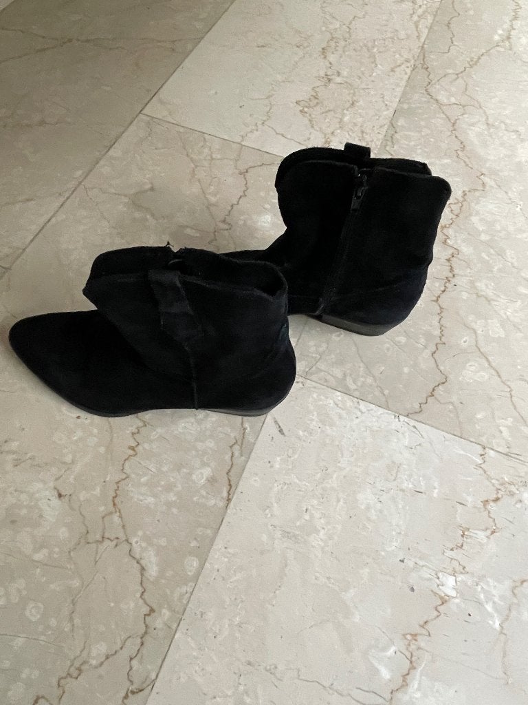 Mooie Italiaanse zwarte suede boots, Verzenden, Zwart, Lage of Enkellaarzen, Zo goed als nieuw