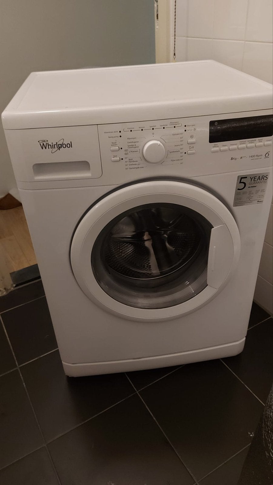 Whirlpool wasmachine, Ophalen, 1200 tot 1600 toeren, 8 tot 10 kg, Zo goed als nieuw