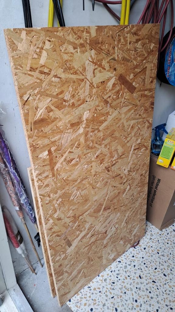 2 platen geperst hout., Doe-het-zelf en Verbouw, Ophalen