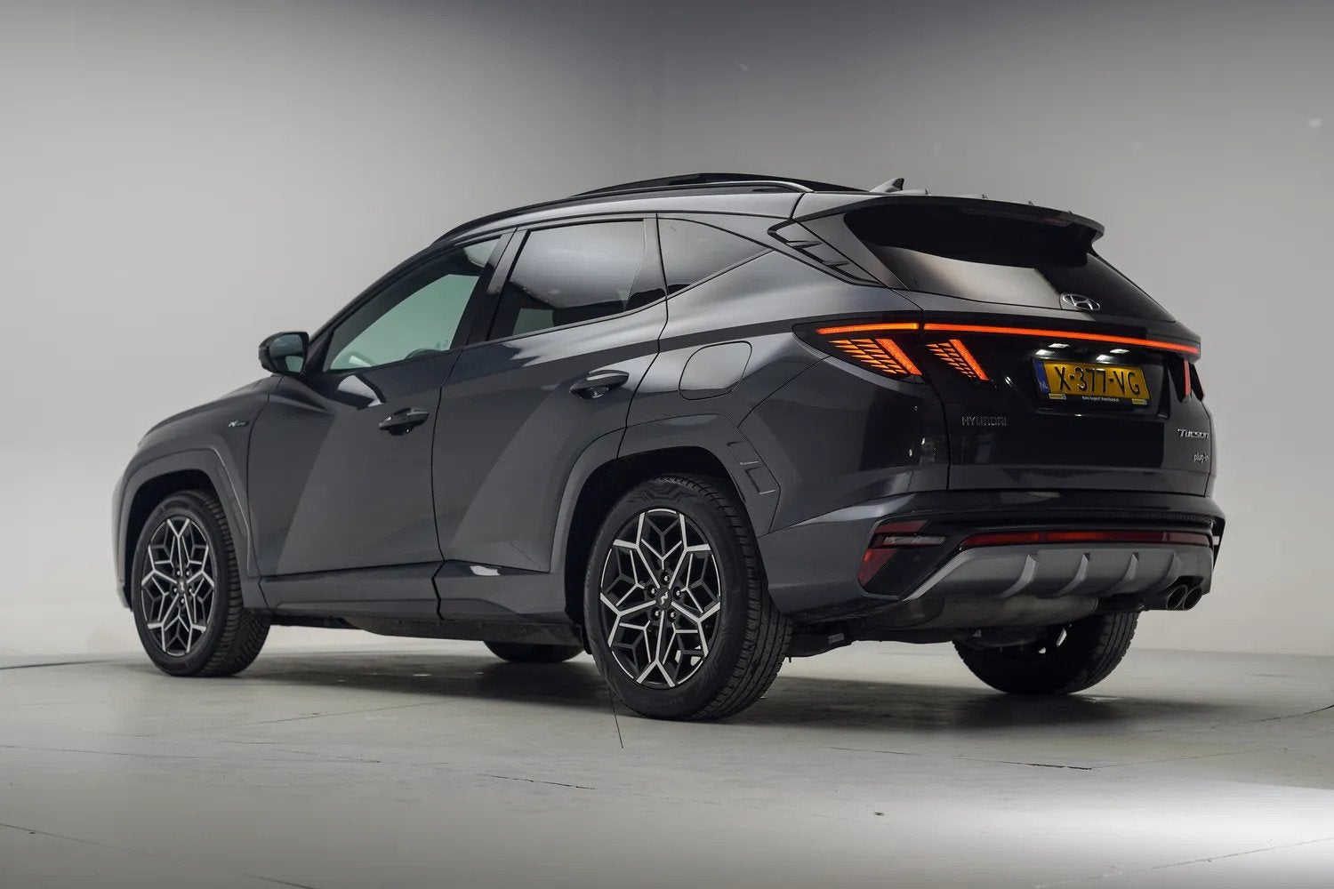 Hyundai Tucson 1.6 T-GDI PHEV 265pk N Line Sky 4WD Aut. [ Pa, Auto's, Automaat, 1350 kg, Gebruikt, 4 cilinders