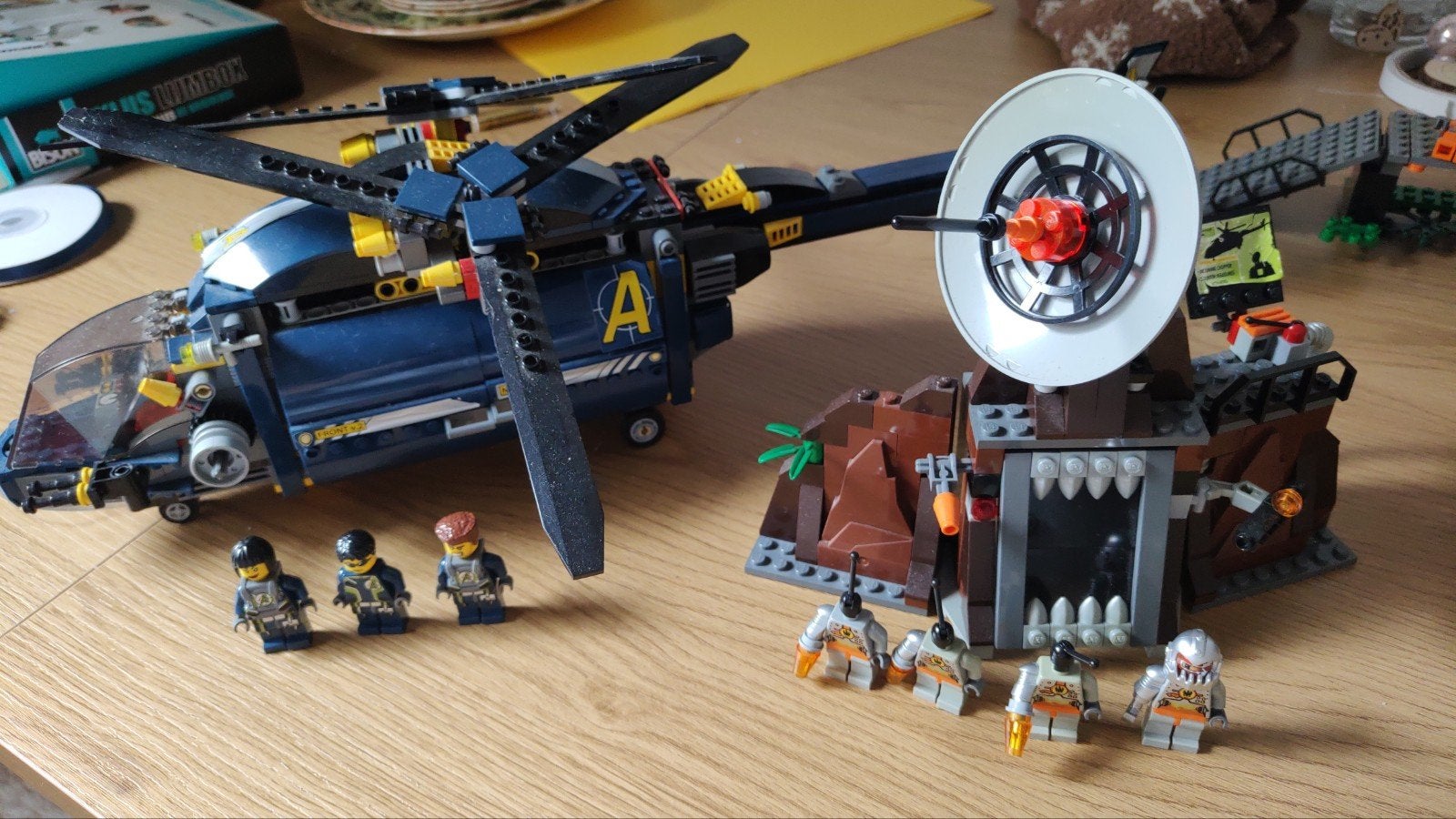 Lego Agents 2.0 Helikopter en Basis (8971), Kinderen en Baby's, Speelgoed | Duplo en Lego, Compleet, Gebruikt, Overige thema's