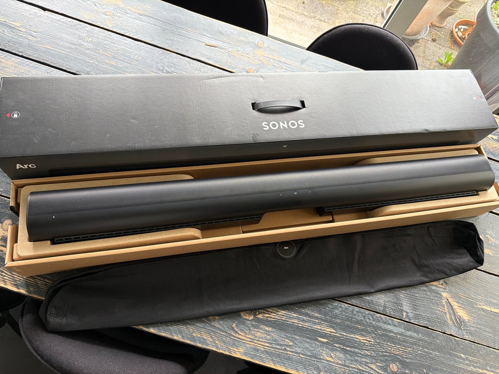 Sonos Arc Soundbar - Premium Geluid voor uw TV, Ophalen, Bluetooth, Zo goed als nieuw
