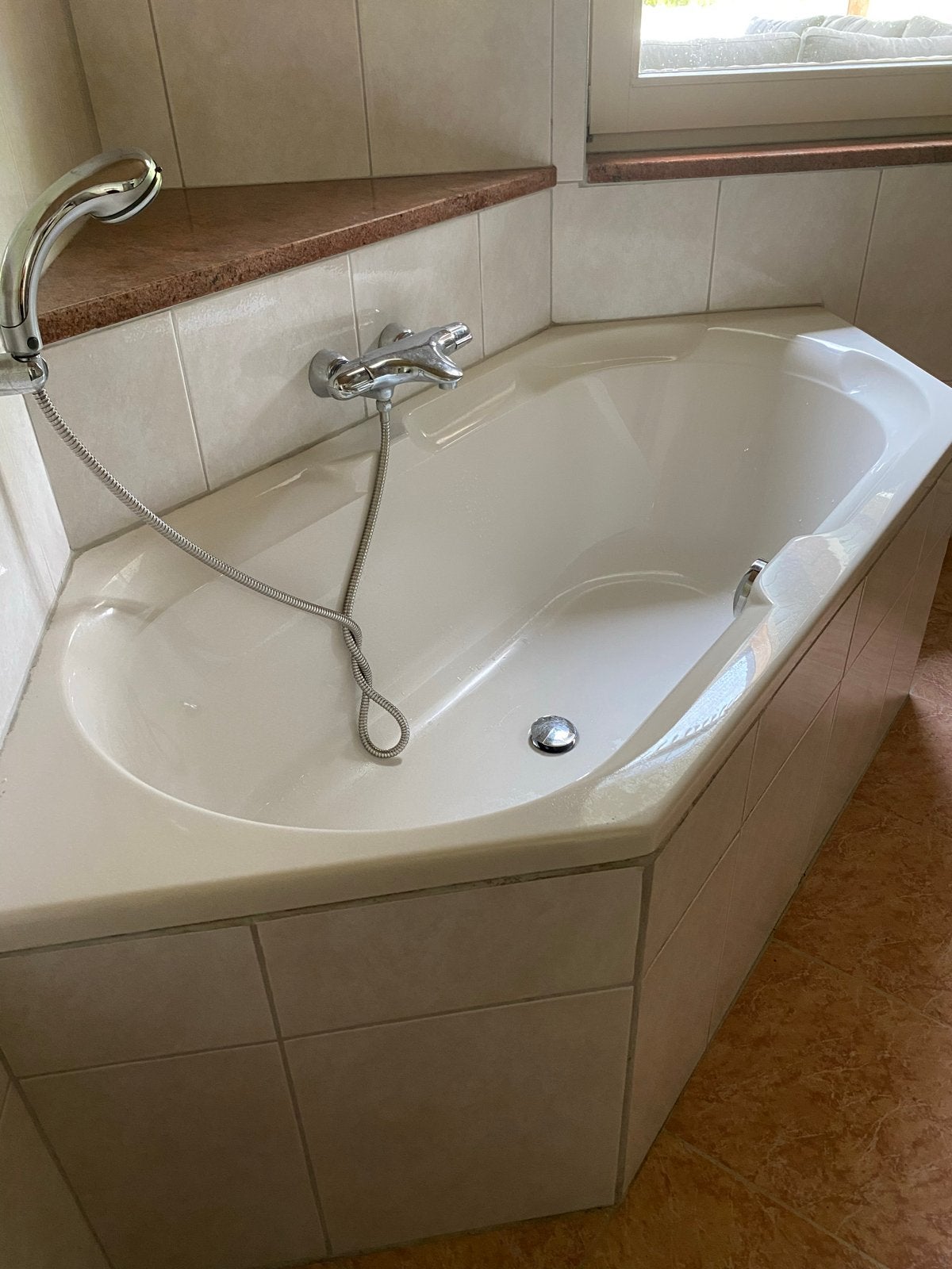 Villeroy & Boch hoekbad (compleet en gratis), Ophalen, Gebruikt
