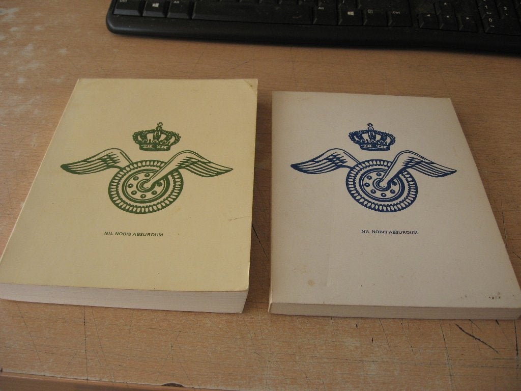 Batavia   Wel en wee der A.A.T.deel 2 en 3 (Indie-Indonesie), Boeken, Ophalen of Verzenden, Niet van toepassing, Gelezen, Overige onderwerpen