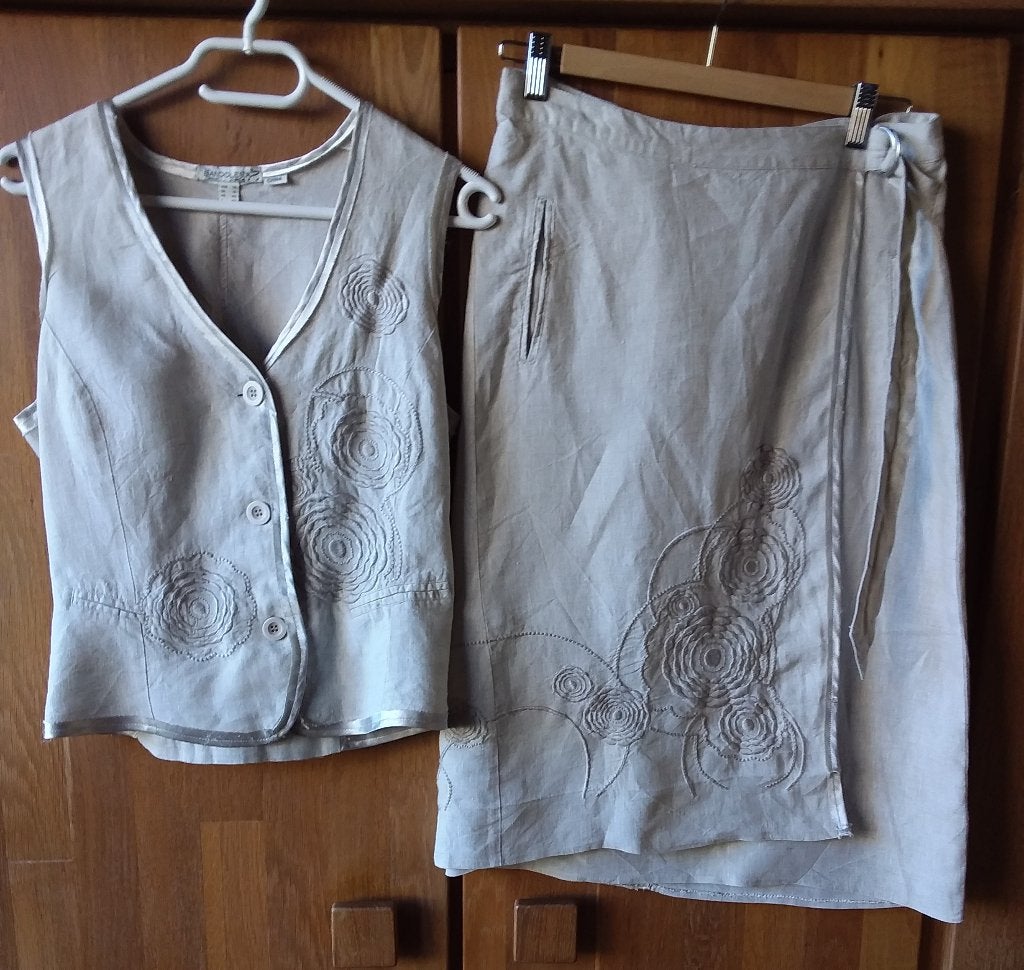 linnen rok met gilet, Maat 38/40 (M), Beige, Ophalen of Verzenden, Zo goed als nieuw