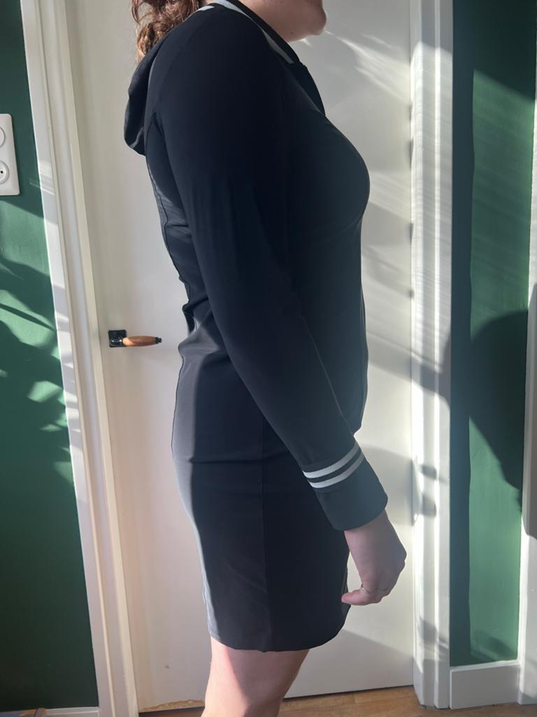 Zwart jurkje Studio Anneloes L, Kleding | Dames, Jurken, Zwart, Maat 42/44 (L), Ophalen of Verzenden, Gedragen