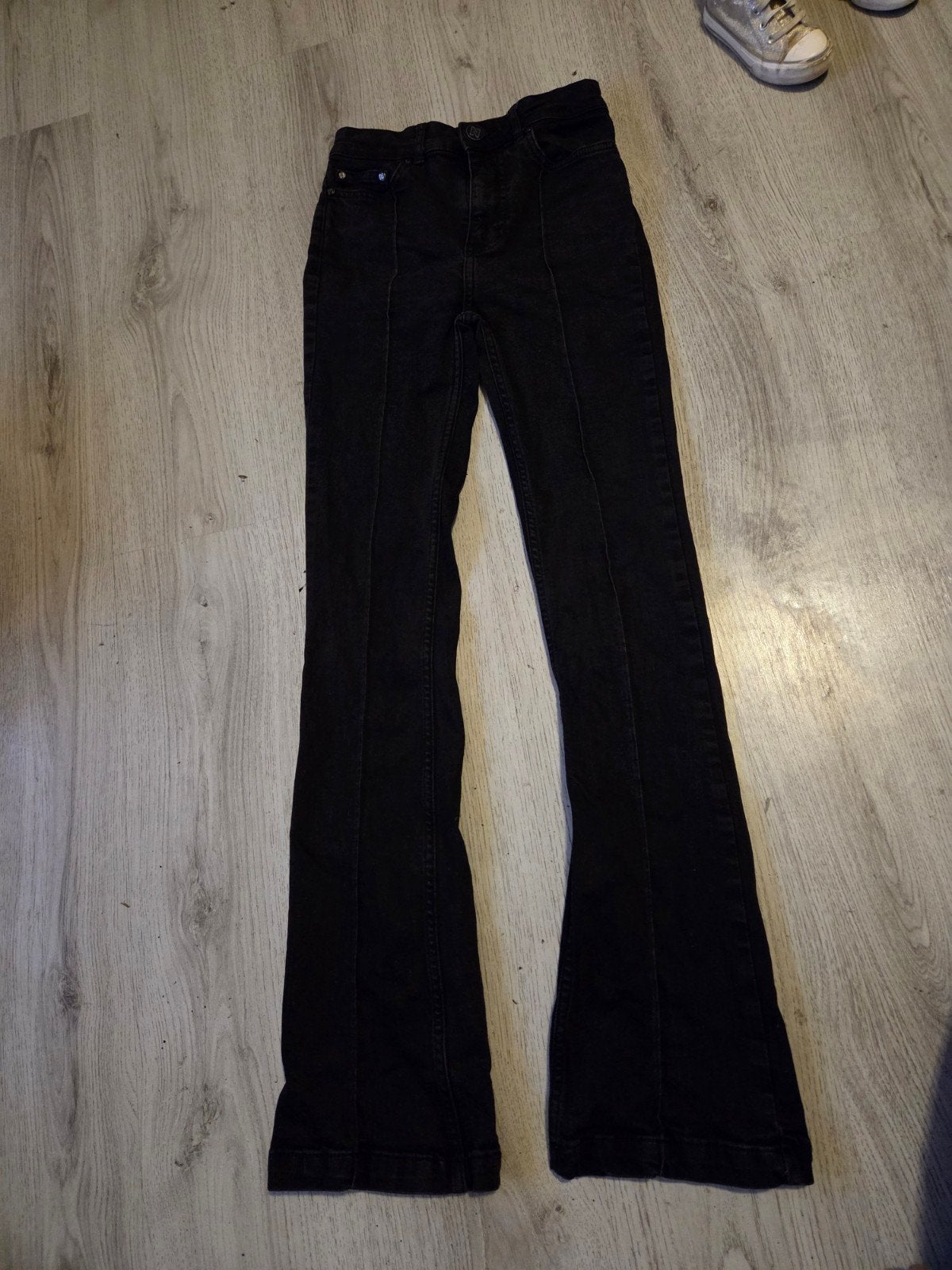 Nikkie flared jeans, Zwart, Ophalen of Verzenden, Zo goed als nieuw, Nikkie