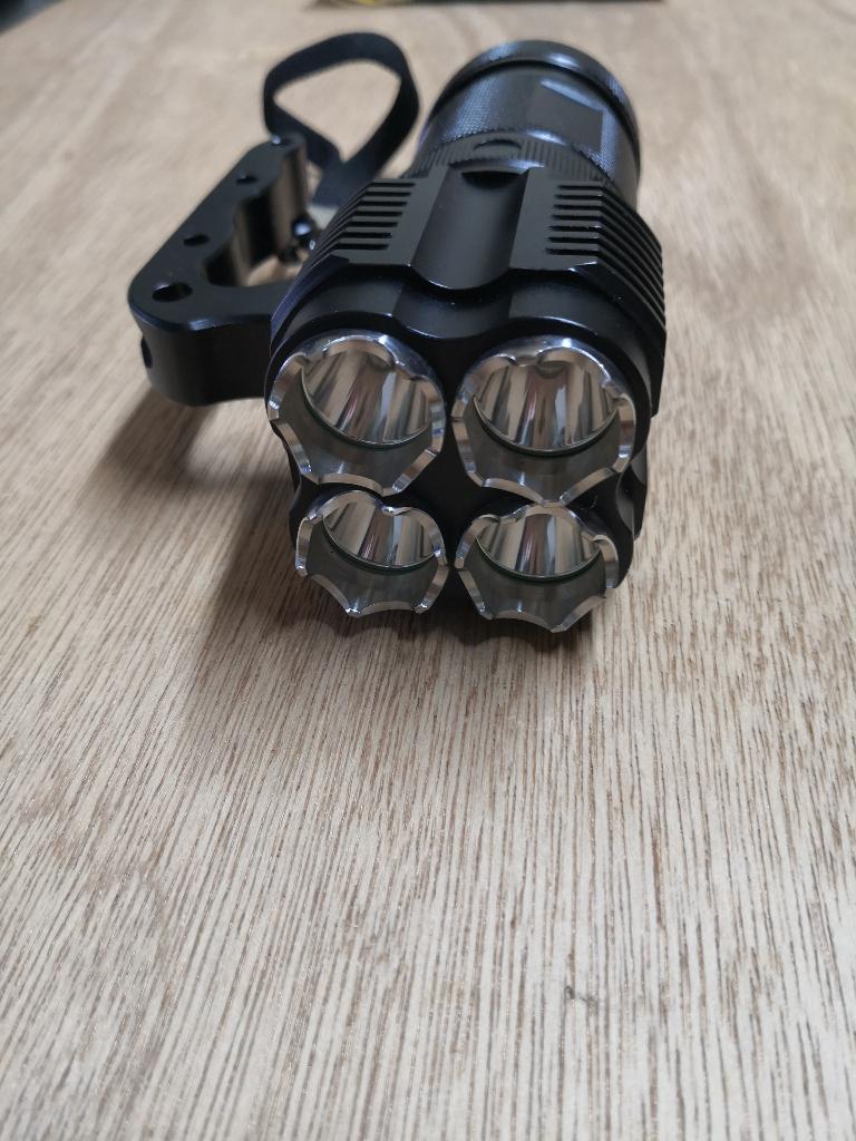 Led zaklamp 4600 lumen, Ophalen of Verzenden, Nieuw, Batterij