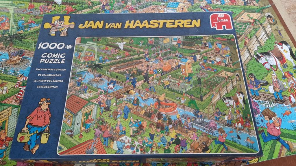 Jan van Haasteren Comic Puzzel - The Vegetable Garden 1000, Ophalen of Verzenden, 500 t/m 1500 stukjes, Legpuzzel