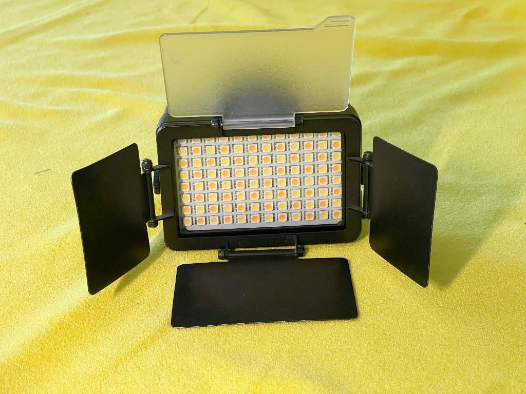 ALPHATRON Tristar4 tweekleurige camera LED lamp met extra, Overige merken, N, N, Overige typen