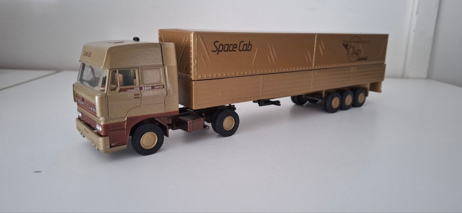 Daf 3300 spacecab, Ophalen of Verzenden, Bus of Vrachtwagen, Lion Toys