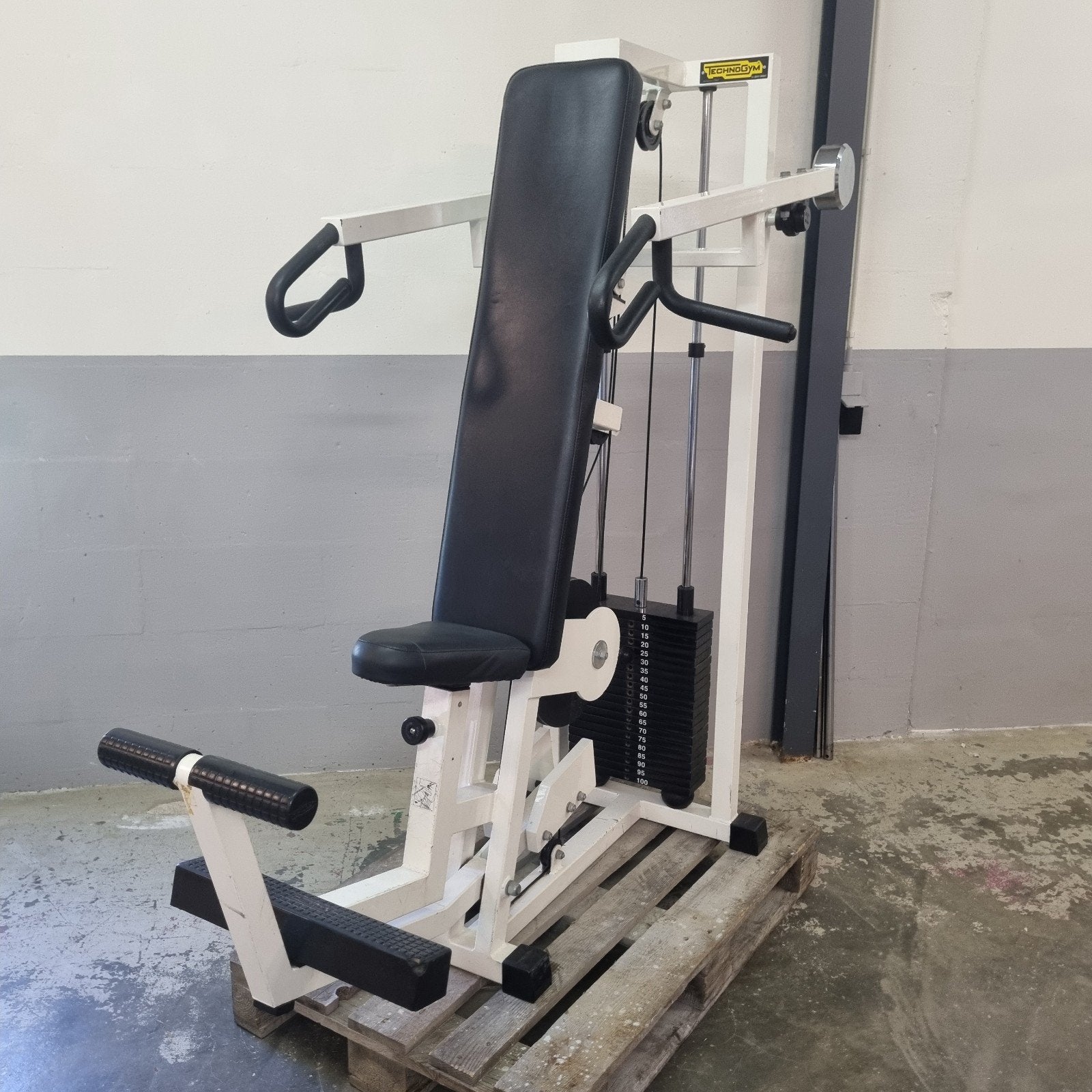 Technogym Schoulderpress, Sport en Fitness, Fitnessmaterialen, Ophalen, Gebruikt, Benen, Overige typen