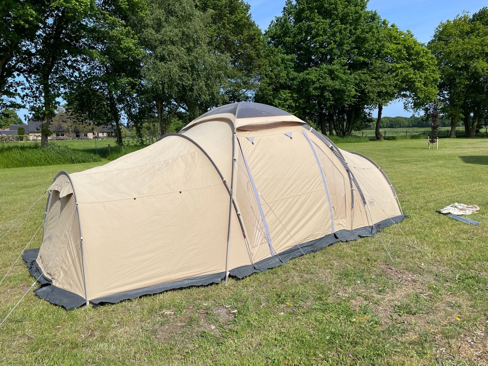 Mooie Coleman tent, Ophalen, Zo goed als nieuw
