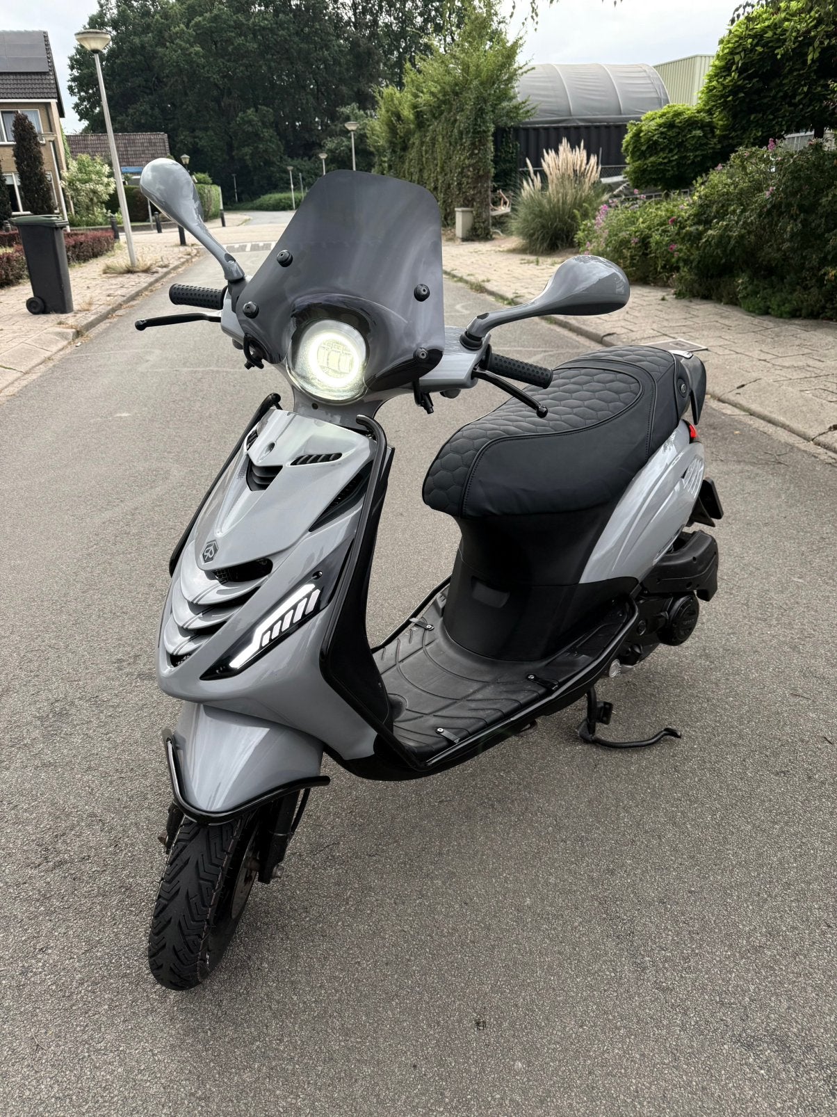 Zip 4t 50cc (inruil mogelijk, ‼️NIET TEKOOP‼️), Fietsen en Brommers, Scooters | Piaggio, Zo goed als nieuw, Zip, Maximaal 45 km/u