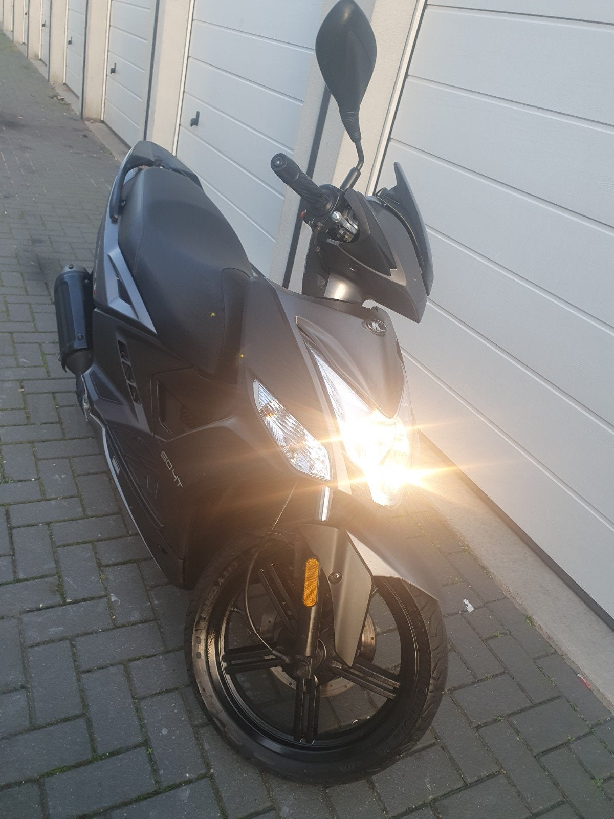 Nette Kymco Agility 16+ uit 2020 met weinig kilometers, Fietsen en Brommers, Ophalen of Verzenden, Zo goed als nieuw, Benzine