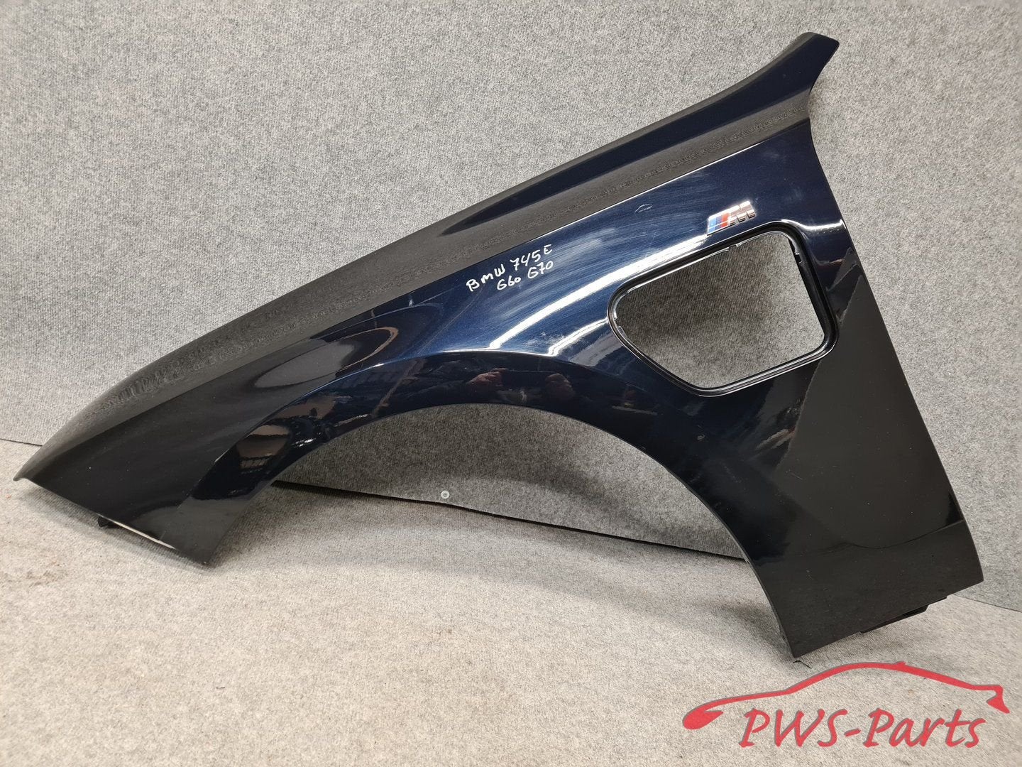 BMW 745E G70 ZIJSCHERM SPATBORD LINKS ORIGINEEL, Ophalen, Gebruikt, -, -