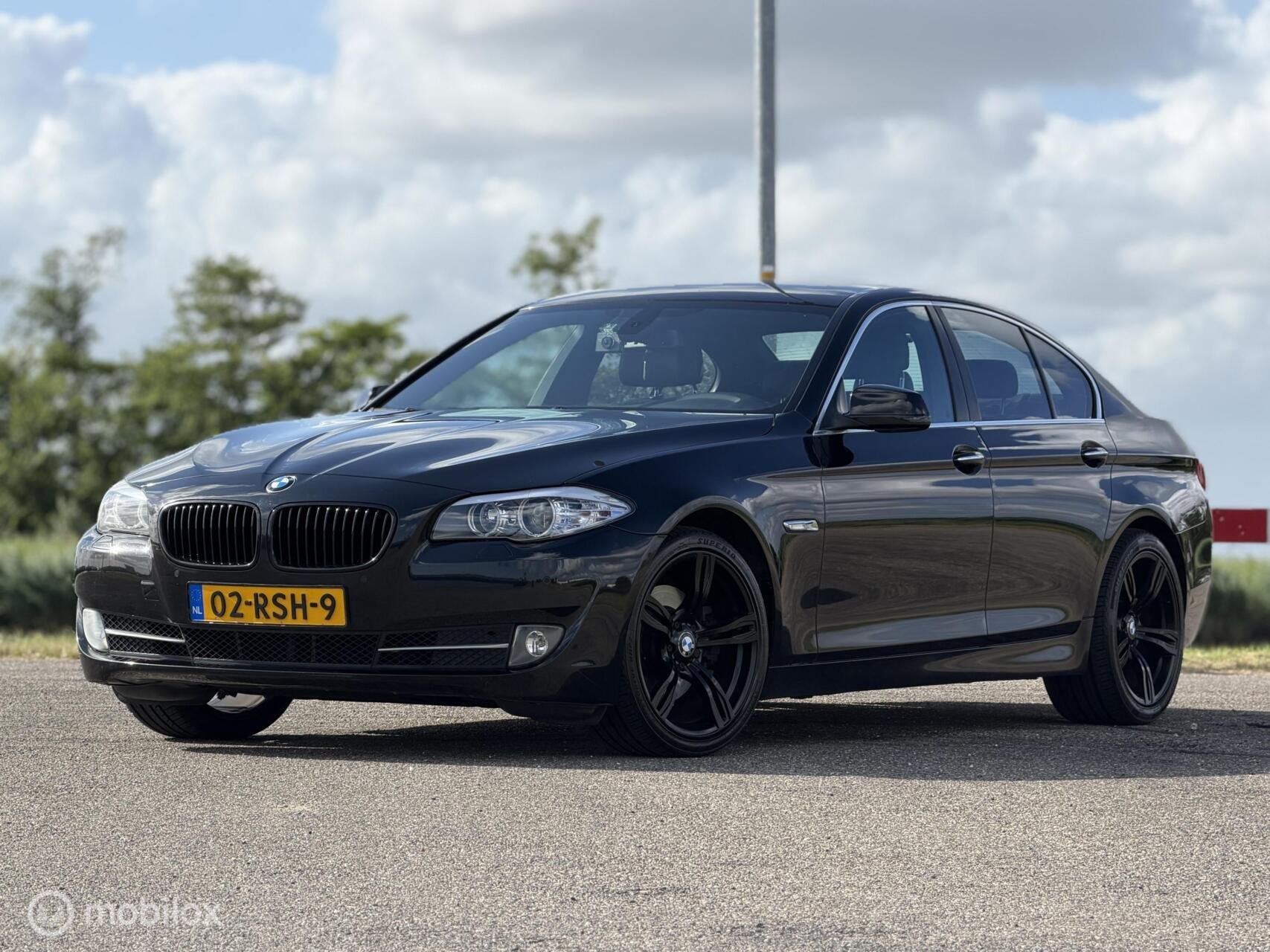 BMW 5-serie 520d High Executive, Auto's, Euro 5, Achterwielaandrijving, 4 cilinders, Zwart