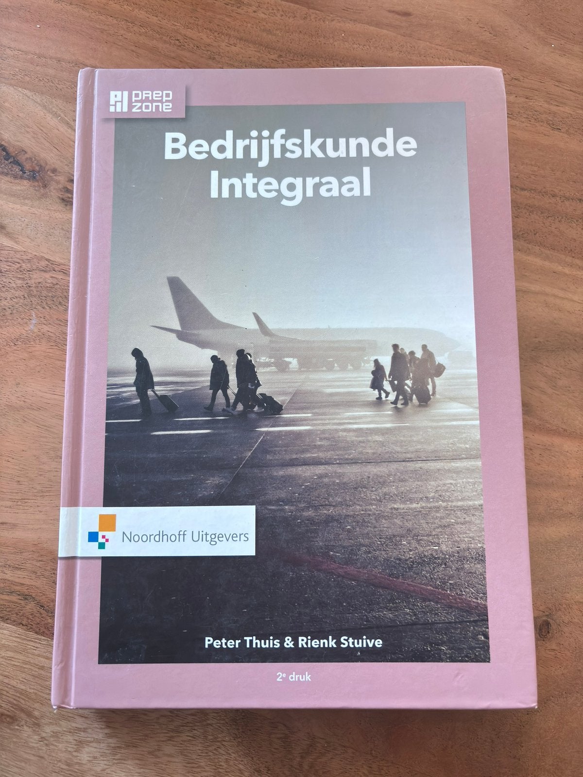 Bedrijfskunde Integraal - 2e druk Noordhoff, Boeken, Rienk Stuive; Peter Thuis, Sociale wetenschap, Ophalen of Verzenden, Zo goed als nieuw