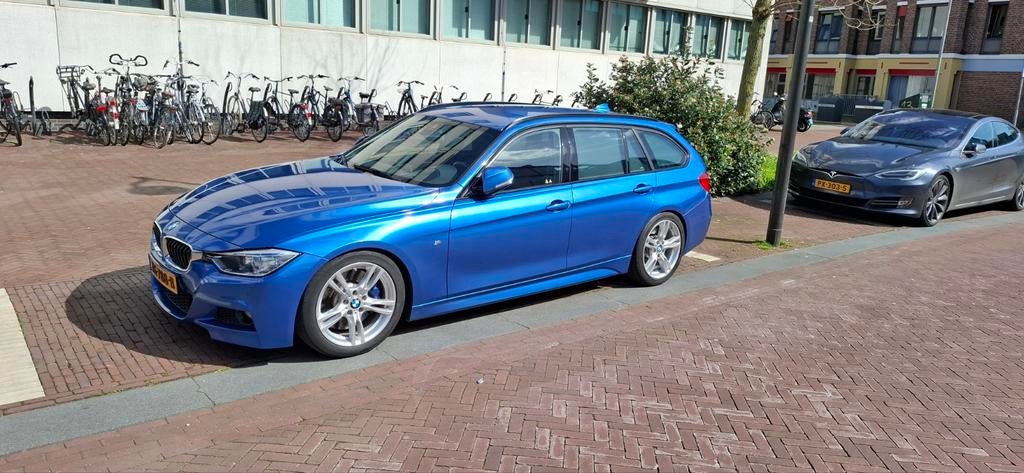 BMW 3-Serie 330D Touring M-Sport High Executive RWD, Auto's, BMW, Automaat, Euro 5, Achterwielaandrijving, 1800 kg