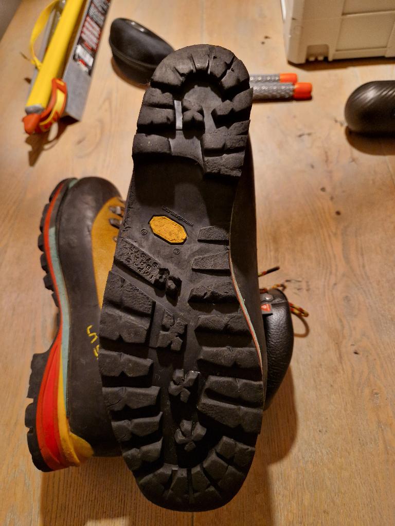 Bergschoenen stijgijzervast, Ophalen, Gebruikt, Schoenen
