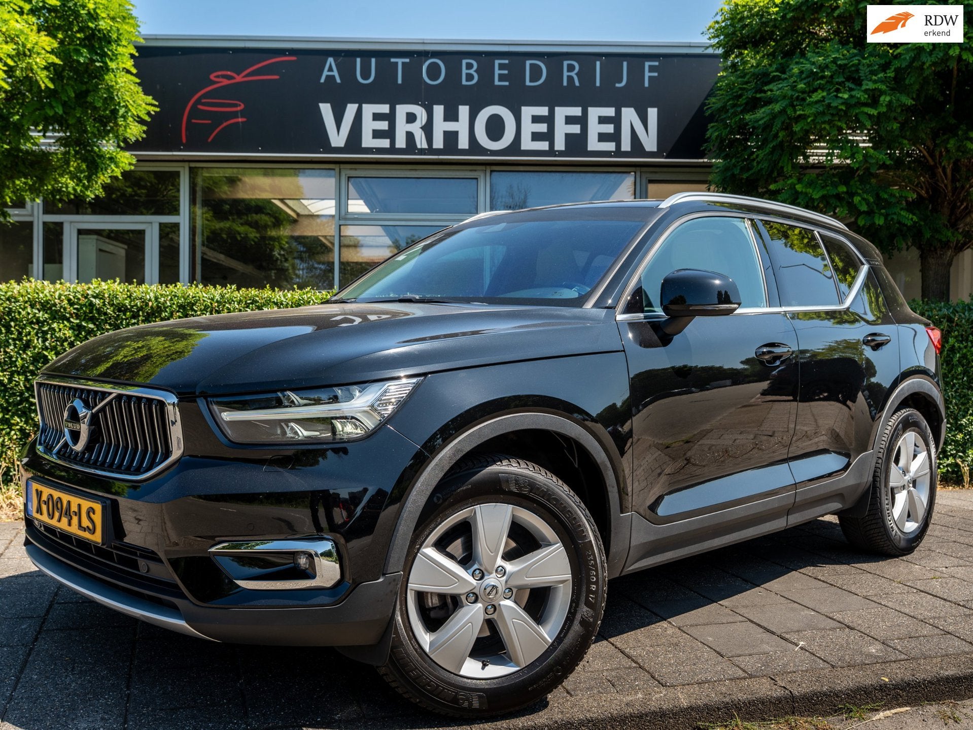 Volvo XC40 1.5 T3 | VOL ONDERHOUD | KEYLESS | APPLE CARPLAY, Auto's, 1525 kg, Gebruikt, Euro 6, Leder