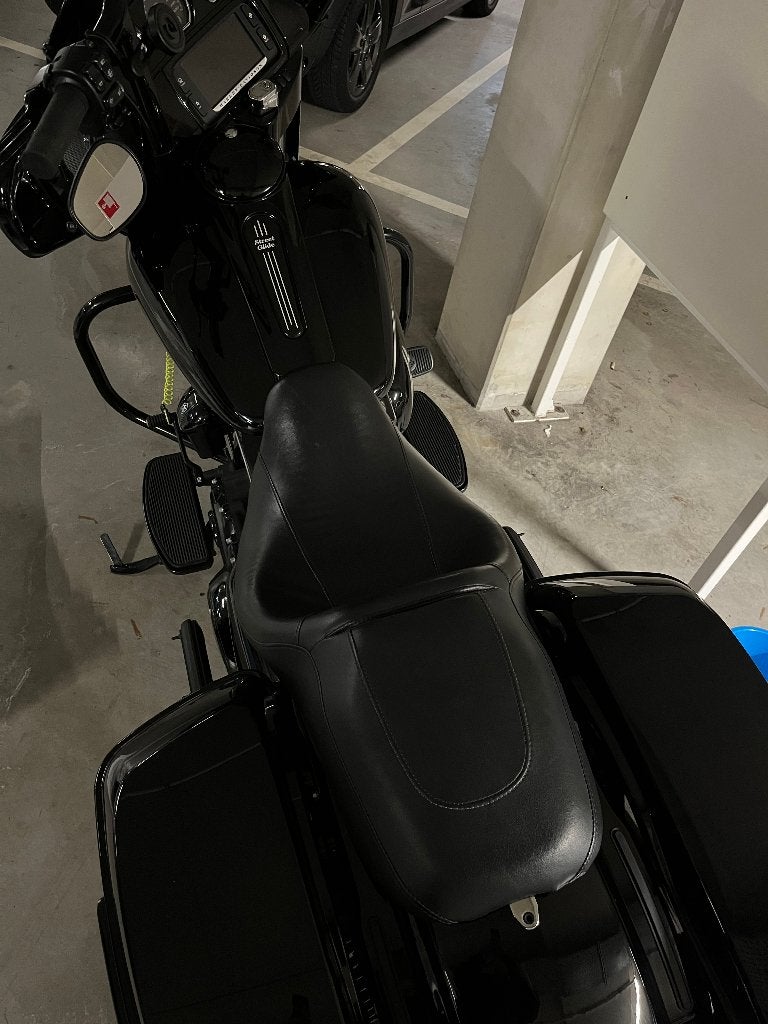 Harley Davidson Streetglide Touring zadel, Motoren, Ophalen, Gebruikt